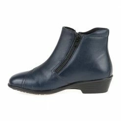 Pavers Wide Fit Leather Ladies Ankle Boot - HSKEMP1811 / 146 311 73 Pavers Wide Fit Leather Ladies Ankle Boot - HSKEMP1811 / 146 311