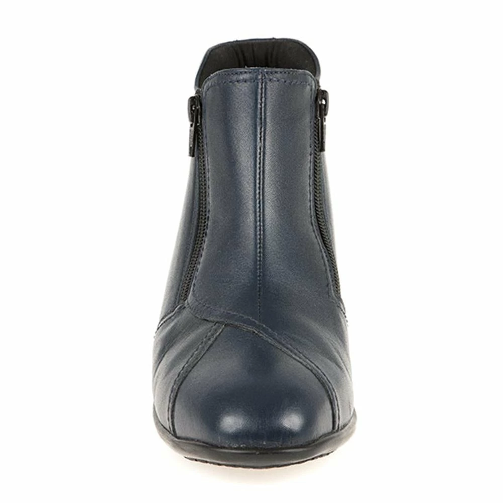 Pavers Wide Fit Leather Ladies Ankle Boot - HSKEMP1811 / 146 311 18 Pavers Wide Fit Leather Ladies Ankle Boot - HSKEMP1811 / 146 311