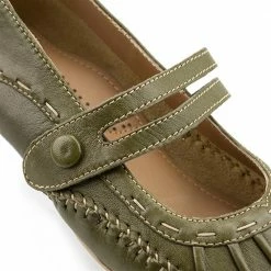 Pavers Leather Mary Jane With Stitch Detailing. - NAP1402 / 123 751