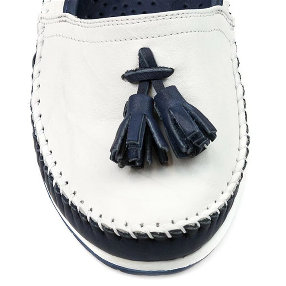 Kinloch Leather Loafer With Tassel - SIMIN23501 / 308 655 Shoes 7 Kinloch Leather Loafer With Tassel - SIMIN23501 / 308 655 Shoes