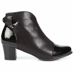 Pavers Wider Fitting Ankle Boot - WLIG26000 / 310 506 Wide Fit