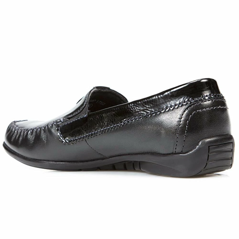 Pavers Leather Moccasin With Contrasting Trim - KEMP1752 / 126 432 19 Pavers Leather Moccasin With Contrasting Trim - KEMP1752 / 126 432