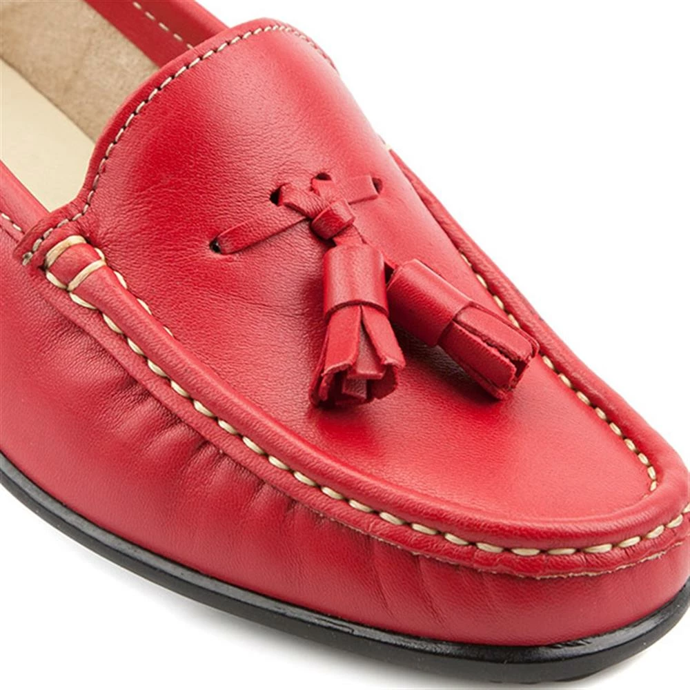 Pavers Shoes Wide Fit Leather Loafer With Tassel - CONT25000 / 309 198 24 Pavers Shoes Wide Fit Leather Loafer With Tassel - CONT25000 / 309 198
