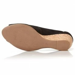 Bellissimo Shoes Leather Peep-Toe Wedge - BELBOT27000 / 311 659 11 Bellissimo Shoes Leather Peep-Toe Wedge - BELBOT27000 / 311 659