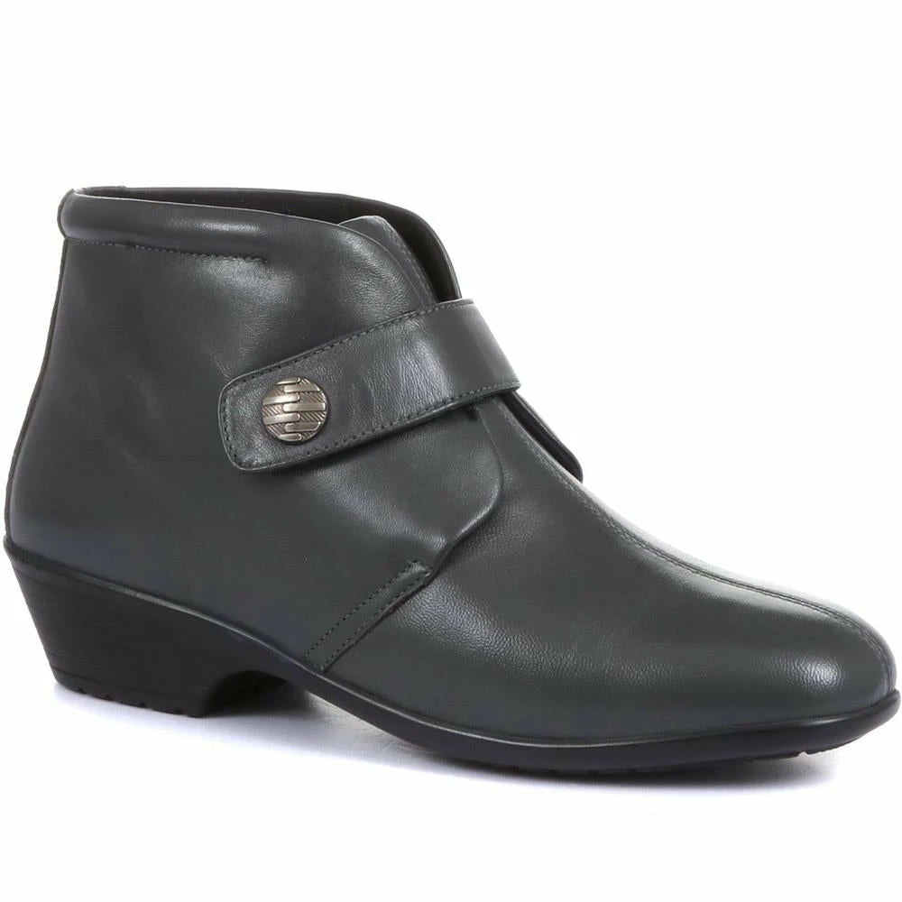 Pavers Wide Fit Leather Ankle Boots - KF28026 / 313 332 4 Pavers Wide Fit Leather Ankle Boots - KF28026 / 313 332