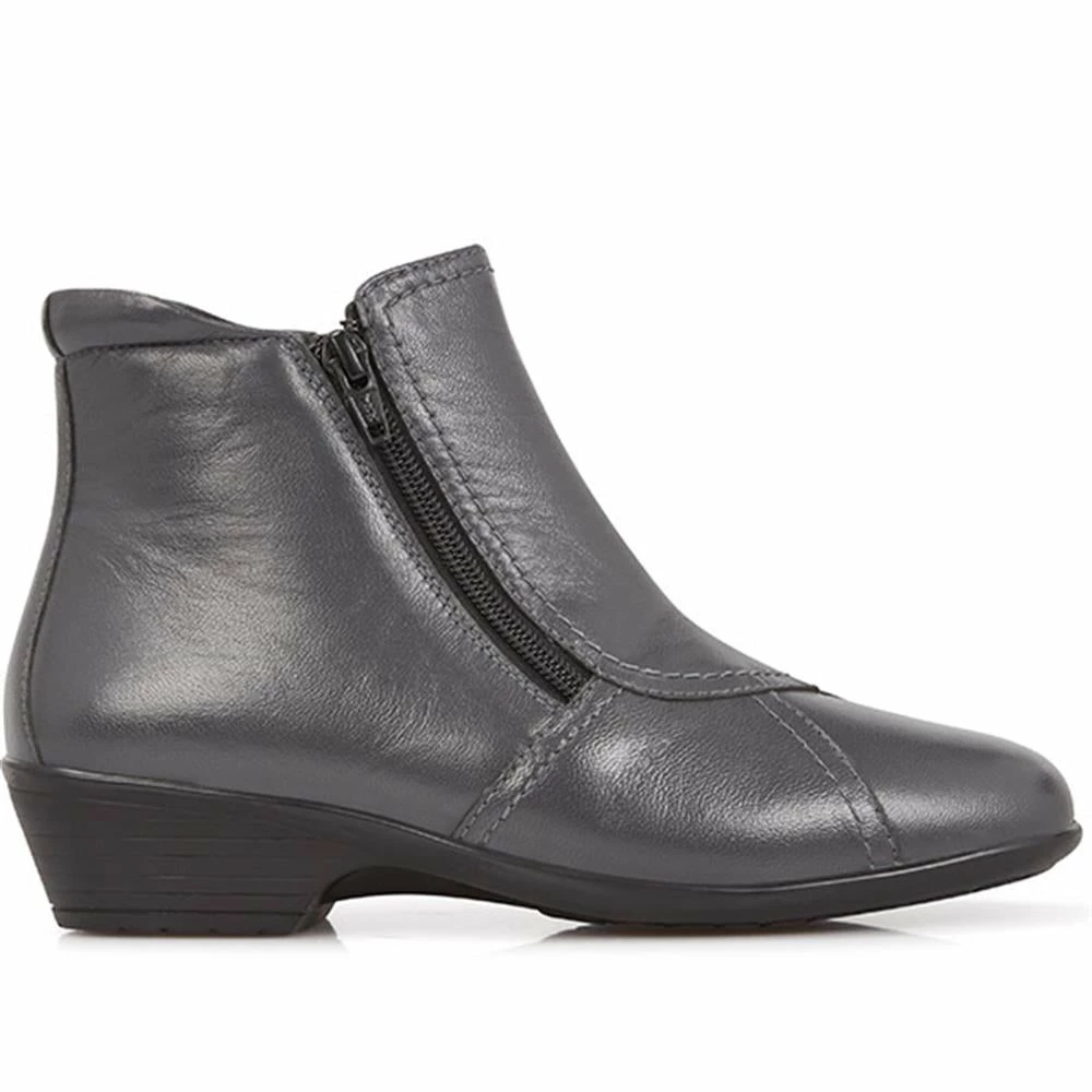 Pavers Wide Fit Leather Ladies Ankle Boot - HSKEMP1811 / 146 311 19 Pavers Wide Fit Leather Ladies Ankle Boot - HSKEMP1811 / 146 311