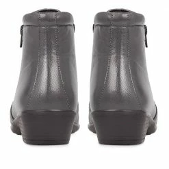 Pavers Wide Fit Leather Ladies Ankle Boot - HSKEMP1811 / 146 311 100 Pavers Wide Fit Leather Ladies Ankle Boot - HSKEMP1811 / 146 311