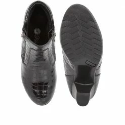 Kinloch Boots Patent Ankle Boot - VED28504 / 313 889