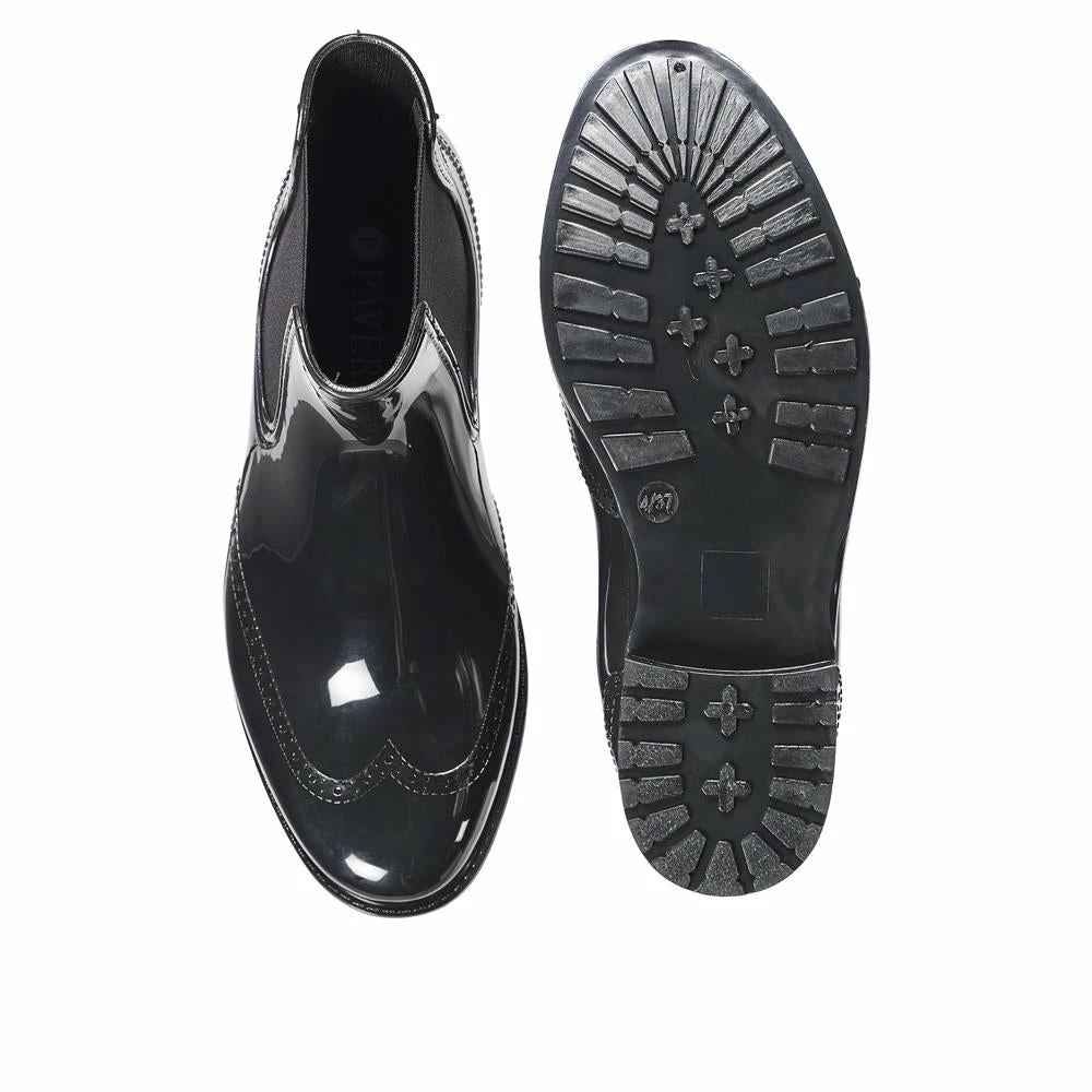 Pavers Patent Brogue Short Wellie Boot - FEI28000 / 313 058 2 Pavers Patent Brogue Short Wellie Boot - FEI28000 / 313 058