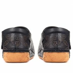 Pavers Leather Flat Sandals - KARY29011 / 315 353 35 Pavers Leather Flat Sandals - KARY29011 / 315 353
