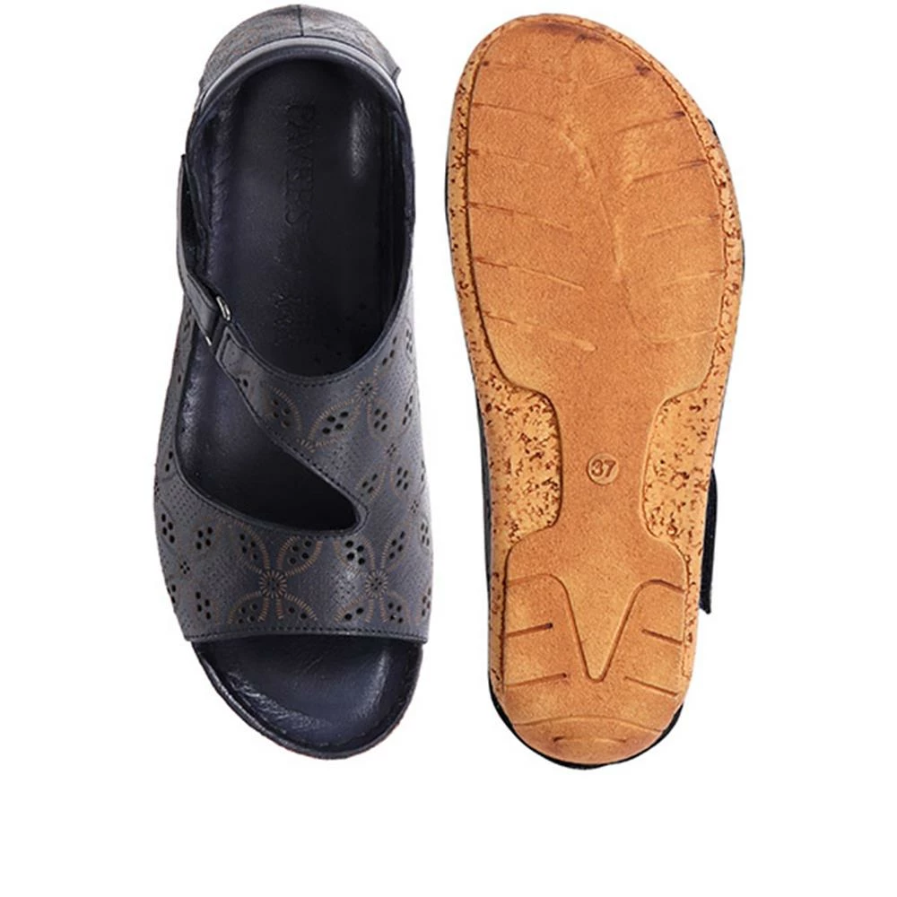 Pavers Leather Flat Sandals - KARY29011 / 315 353 11 Pavers Leather Flat Sandals - KARY29011 / 315 353