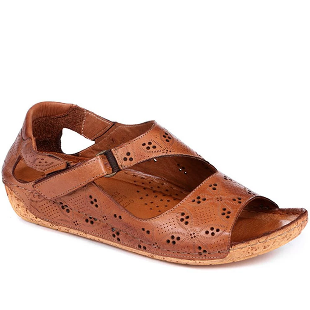 Pavers Leather Flat Sandals - KARY29011 / 315 353 3 Pavers Leather Flat Sandals - KARY29011 / 315 353