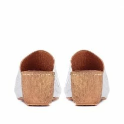 Pavers Leadther Mule Sandal With Wedge Heel - KARY29007 / 315 357