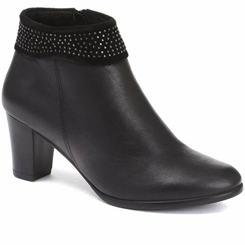 Pavers Embellished Leather Ankle Boot - OZKAN30000 / 317 041 Boots 1 Pavers Embellished Leather Ankle Boot - OZKAN30000 / 317 041 Boots