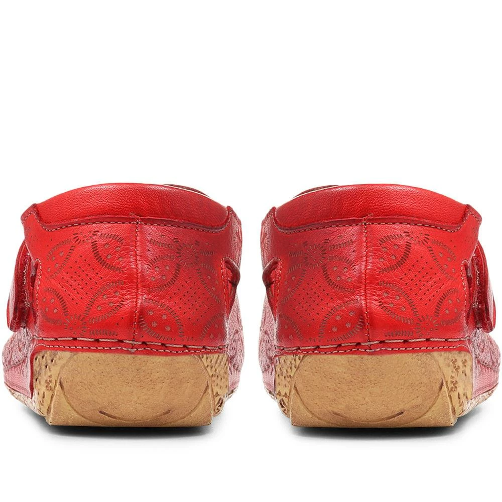 Pavers Leather Flat Sandals - KARY29011 / 315 353 25 Pavers Leather Flat Sandals - KARY29011 / 315 353