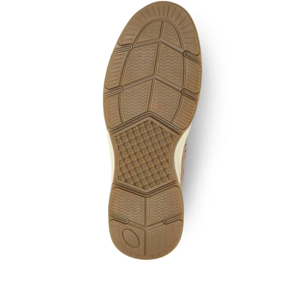 Pavers Casual Lace-Up Boat Shoe - CHANG31003 / 317 573 9 Pavers Casual Lace-Up Boat Shoe - CHANG31003 / 317 573