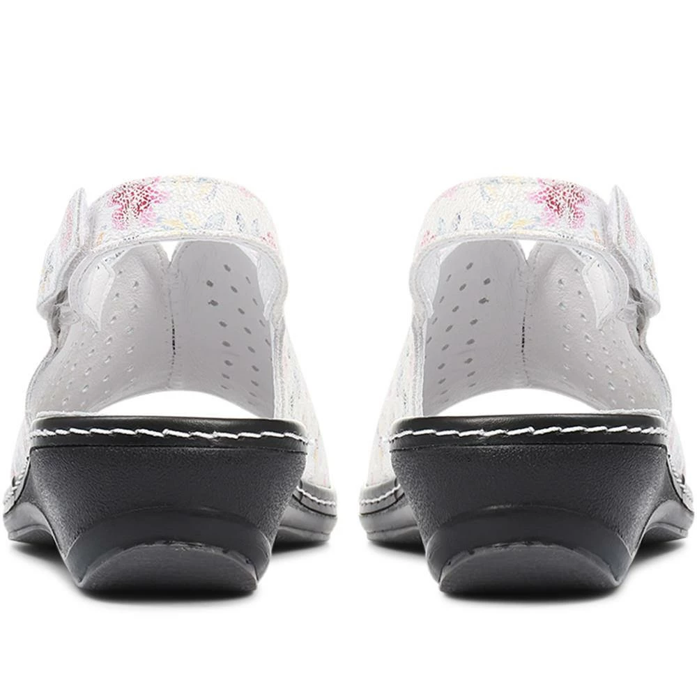 Fly Flot Sandals Slingback Leather Sandal - CAL31019 / 317 915 4 Fly Flot Sandals Slingback Leather Sandal - CAL31019 / 317 915