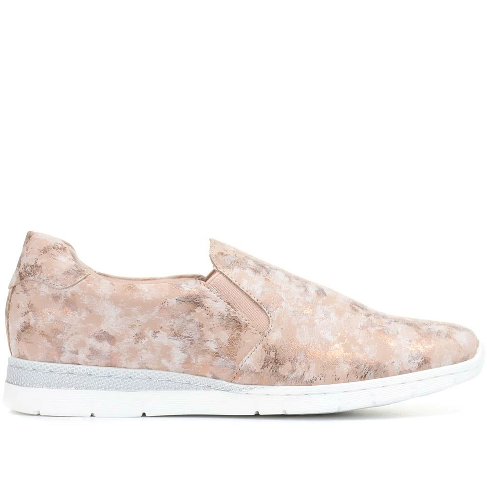 Pavers Metallic Floral Slip-On Sneaker / 317 708 7 Pavers Metallic Floral Slip-On Sneaker / 317 708