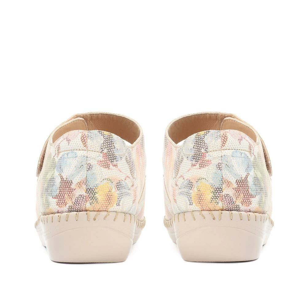 Pavers Ladies 3 Strap Patterned Leather Shoes - BASAN31009 / 317 979 / 317 979 4 Pavers Ladies 3 Strap Patterned Leather Shoes - BASAN31009 / 317 979 / 317 979