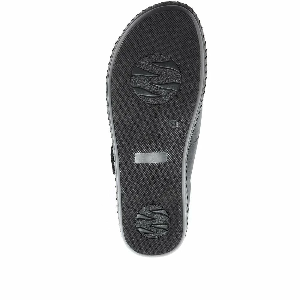 Pavers Ladies 3 Strap Patterned Leather Shoes - BASAN31009 / 317 979 / 317 979 17 Pavers Ladies 3 Strap Patterned Leather Shoes - BASAN31009 / 317 979 / 317 979