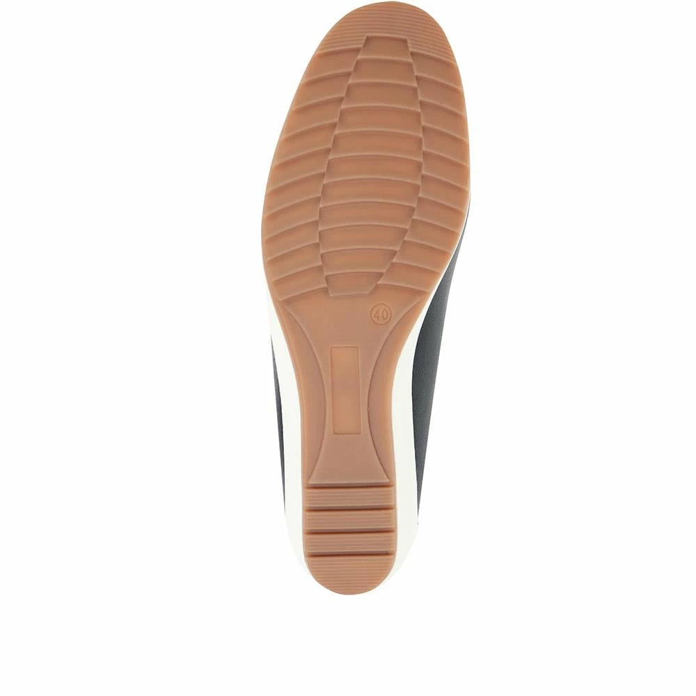 Pavers Shoes Wide Fit Leather Penny Loafer - NAP31019 / 318 196 17 Pavers Shoes Wide Fit Leather Penny Loafer - NAP31019 / 318 196