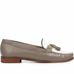 Pavers Wide Fit Leather Tassel Loafer - NAP29004 / 314 702 12 Pavers Wide Fit Leather Tassel Loafer - NAP29004 / 314 702