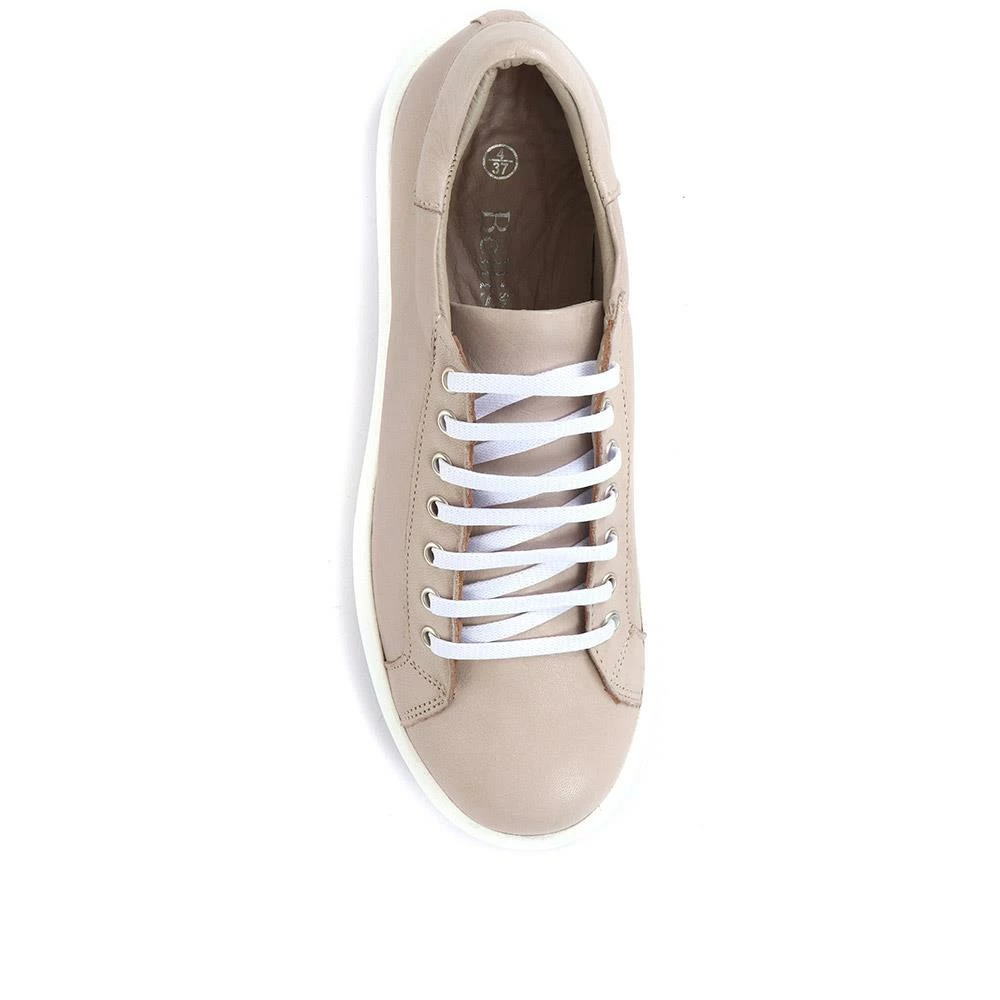 Bellissimo Sneakers Leather Lace-Up Sneaker / 320 113 8 Bellissimo Sneakers Leather Lace-Up Sneaker / 320 113