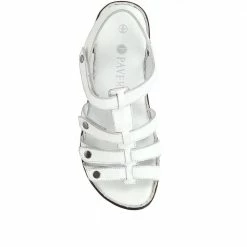 Pavers Leather T-Bar Sandals - LUCK33015 / 320 059