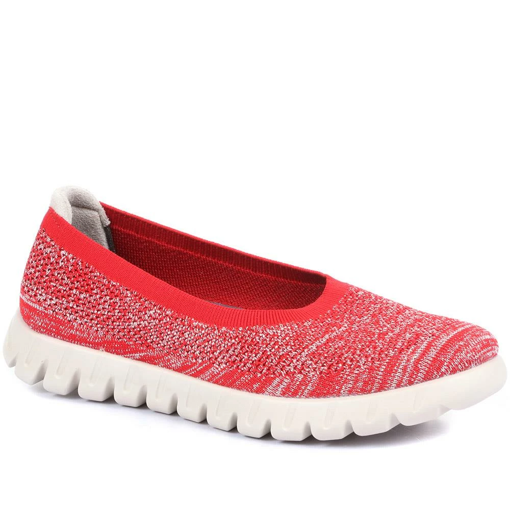 Fly Flot Wide Fit Slip-On Sneakers / 319 559 1 Fly Flot Wide Fit Slip-On Sneakers / 319 559