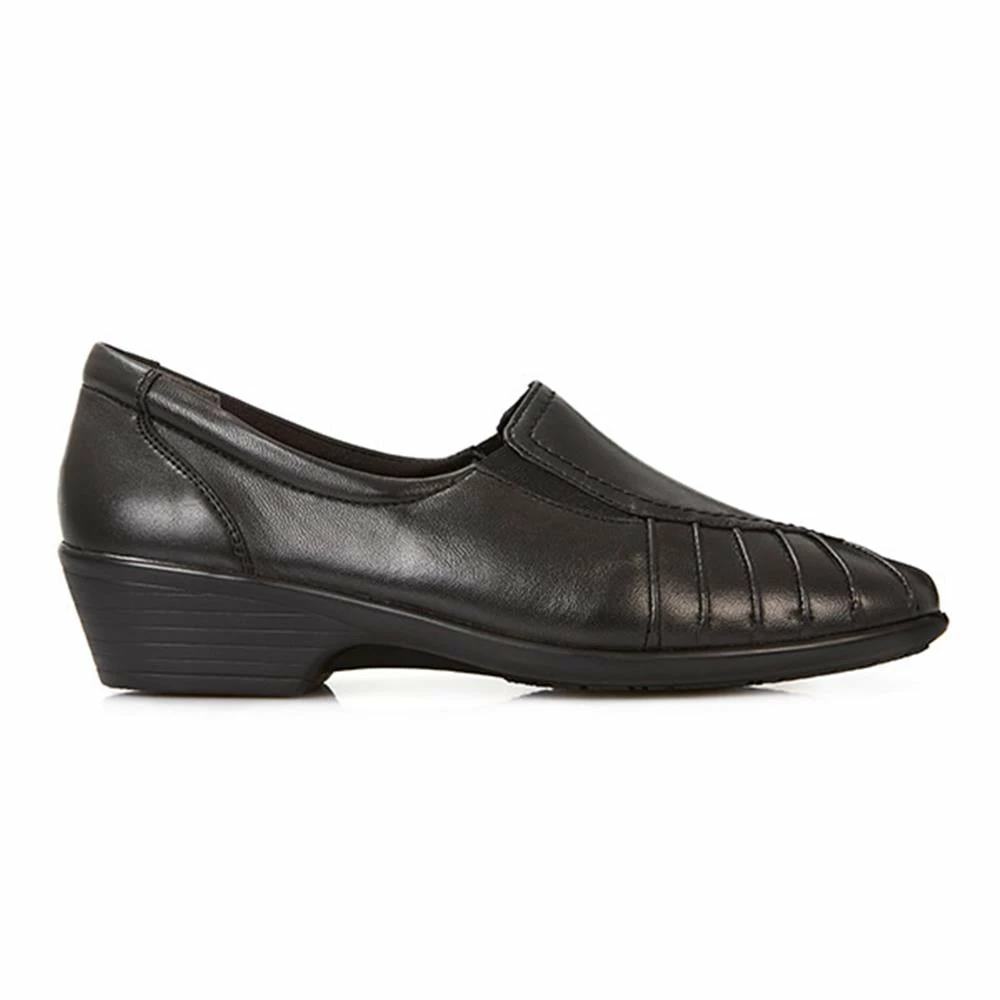 Pavers Wide Fit Leather Slip On With Pinched Stitch Strip - KEMP1800 / 145 950 7 Pavers Wide Fit Leather Slip On With Pinched Stitch Strip - KEMP1800 / 145 950