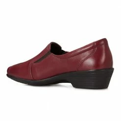 Pavers Wide Fit Leather Slip On With Pinched Stitch Strip - KEMP1800 / 145 950 34 Pavers Wide Fit Leather Slip On With Pinched Stitch Strip - KEMP1800 / 145 950