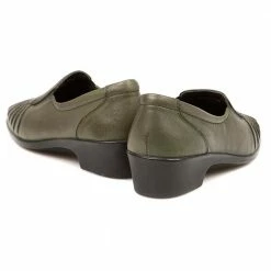 Pavers Shoes Wide Fit Leather Slip On With Pinched Stitch Strip - KEMP1800 / 145 950