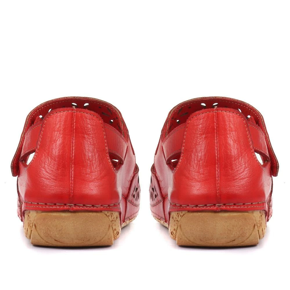 Pavers Wide Fit Sandals For Women - KARY33009 / 319 942 11 Pavers Wide Fit Sandals For Women - KARY33009 / 319 942