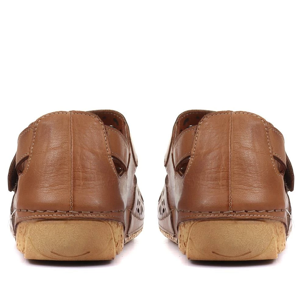 Pavers Wide Fit Sandals For Women - KARY33009 / 319 942 15 Pavers Wide Fit Sandals For Women - KARY33009 / 319 942