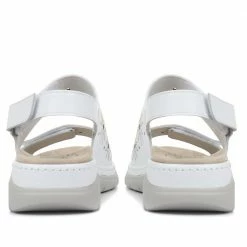 Fly Flot Adjustable Flat Leather Sandals - CAL33003 / 319 505