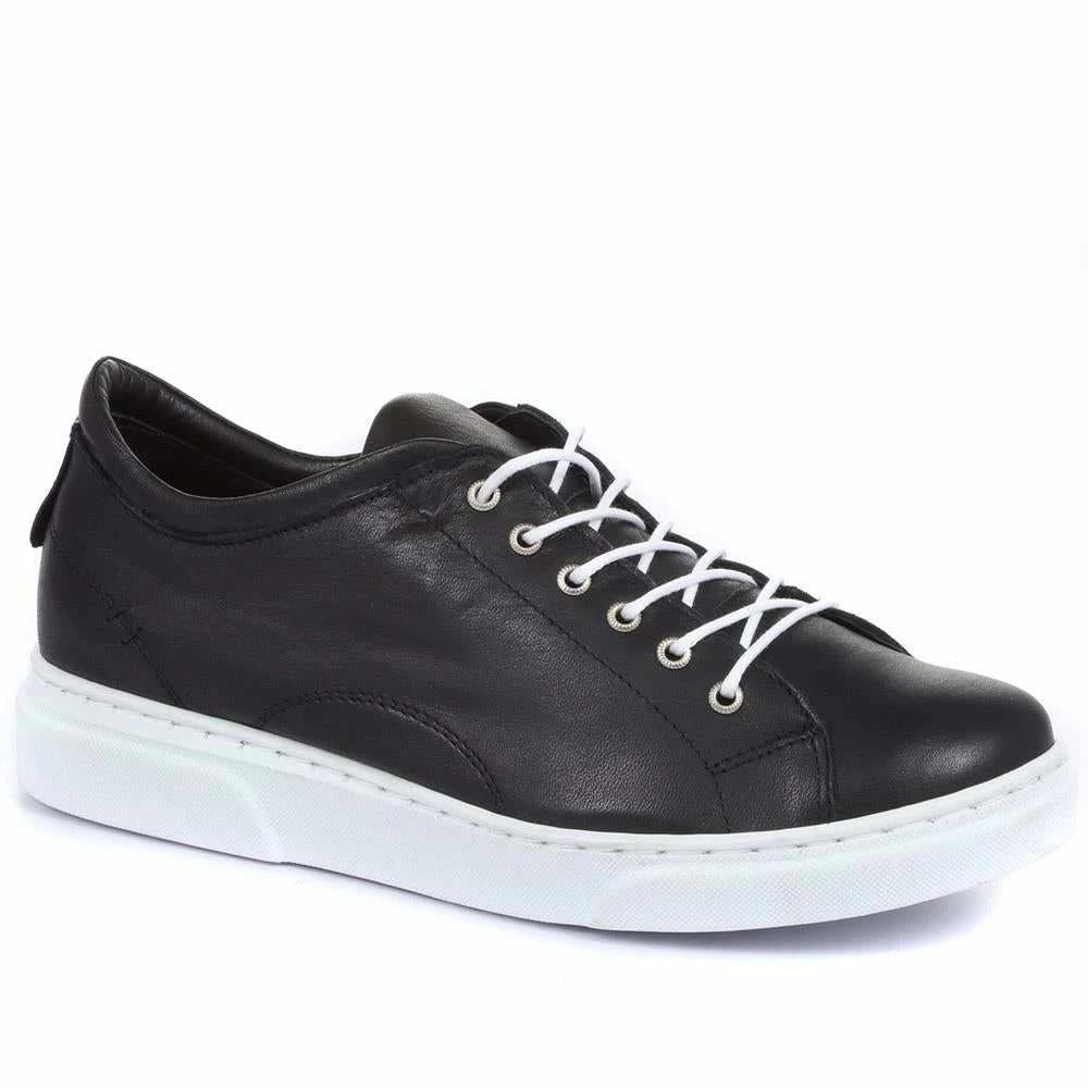Kinloch Ladies Black Casual Everyday Sneakers - PVR31500 / 318 472 / 318 472 2 Kinloch Ladies Black Casual Everyday Sneakers - PVR31500 / 318 472 / 318 472