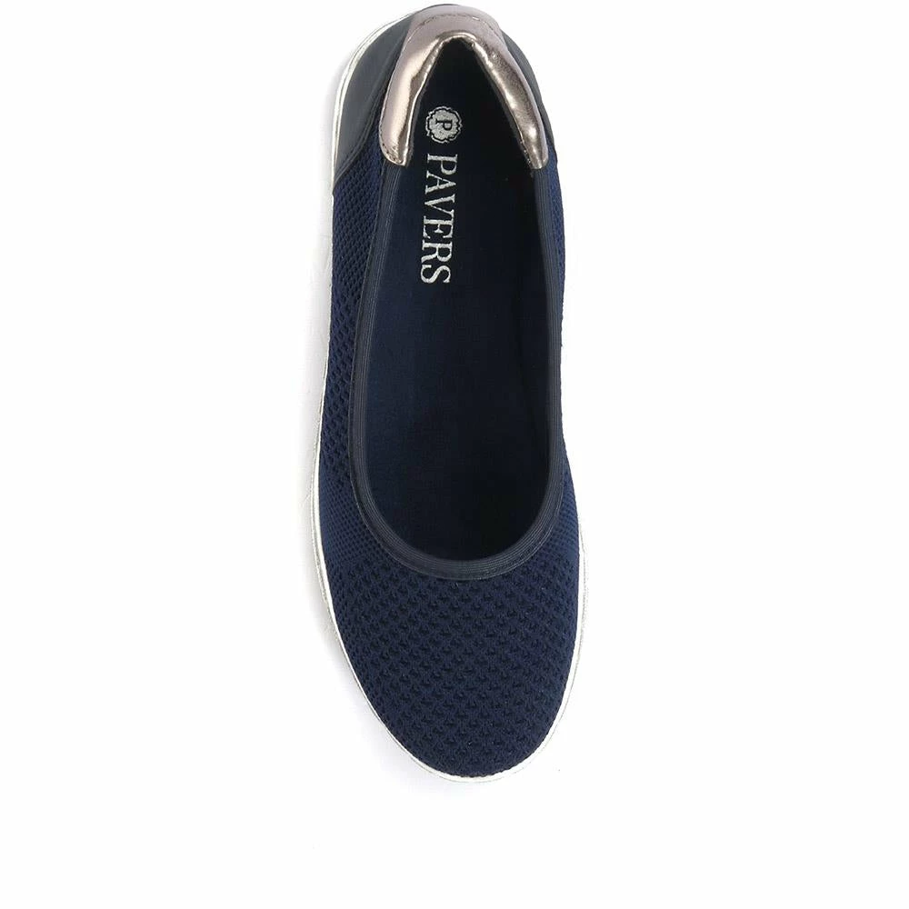 Pavers Wide Fit Ladies' Round Toe Pump / 319 891 7 Pavers Wide Fit Ladies' Round Toe Pump / 319 891