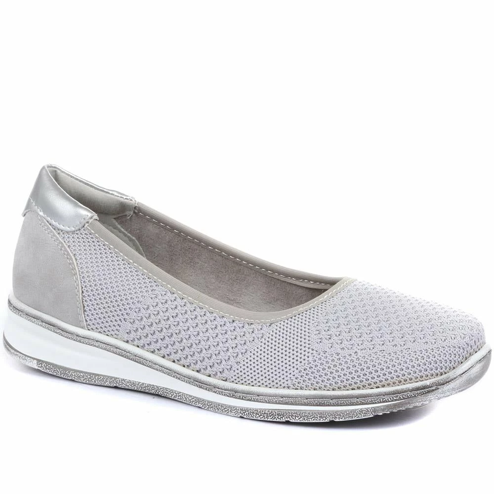 Pavers Wide Fit Ladies' Round Toe Pump / 319 891 3 Pavers Wide Fit Ladies' Round Toe Pump / 319 891