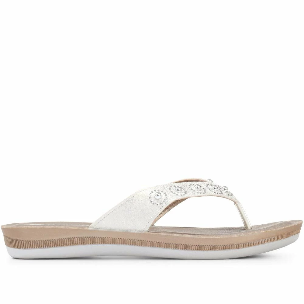 Pavers Embellished Toe Post - INB29009 / 315 144 Sandals 8 Pavers Embellished Toe Post - INB29009 / 315 144 Sandals