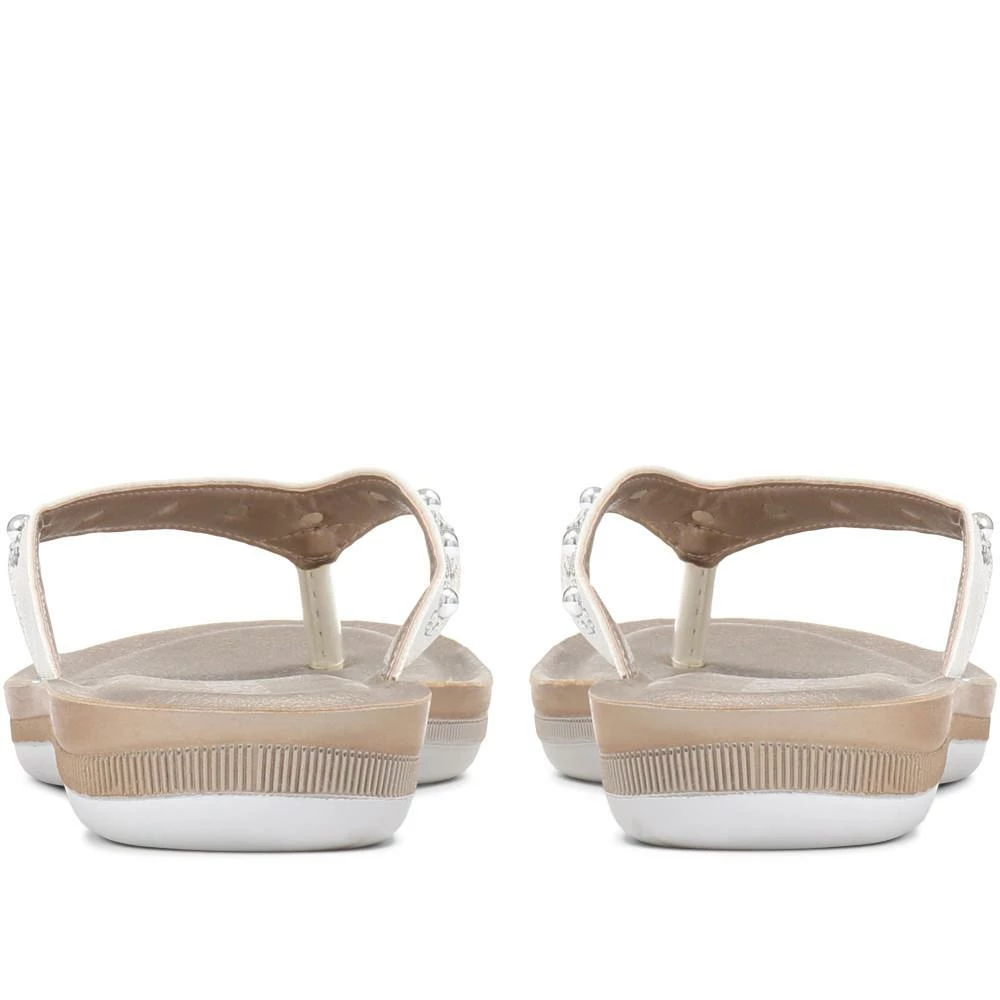 Pavers Embellished Toe Post - INB29009 / 315 144 Sandals 9 Pavers Embellished Toe Post - INB29009 / 315 144 Sandals