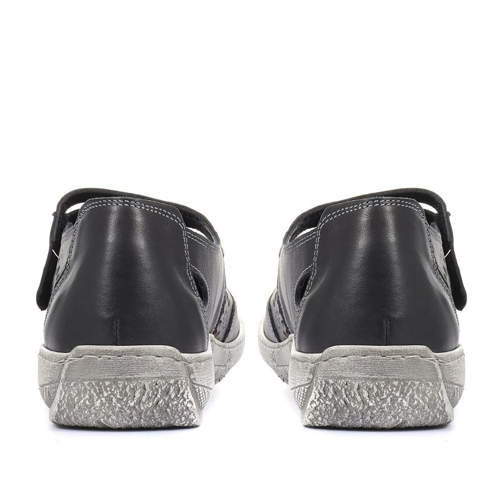 Pavers Wide Fit Leather Mary Jane Shoes - LUCK33019 / 320 056 5 Pavers Wide Fit Leather Mary Jane Shoes - LUCK33019 / 320 056