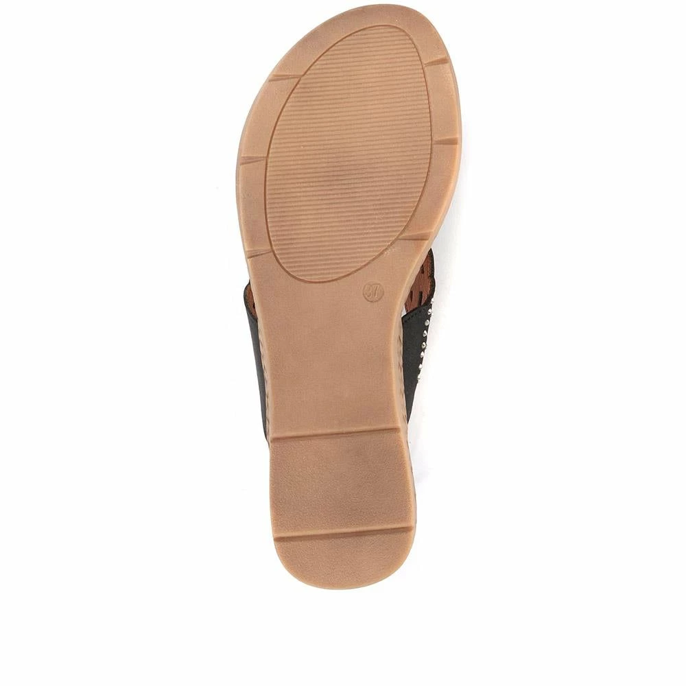 Pavers Cut-Out Toe-Post Sandals - BAIZH33047 / 320 047 6 Pavers Cut-Out Toe-Post Sandals - BAIZH33047 / 320 047