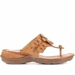 Pavers Leather Floral Toe-Post Sandals - CAY33001 / 319 988
