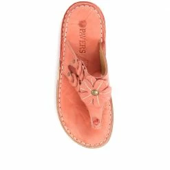 Pavers Leather Floral Toe-Post Sandals - CAY33001 / 319 988