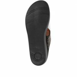 Pavers Embellished Toe-Post Sandals - BELBAIZH31069 / 318 545