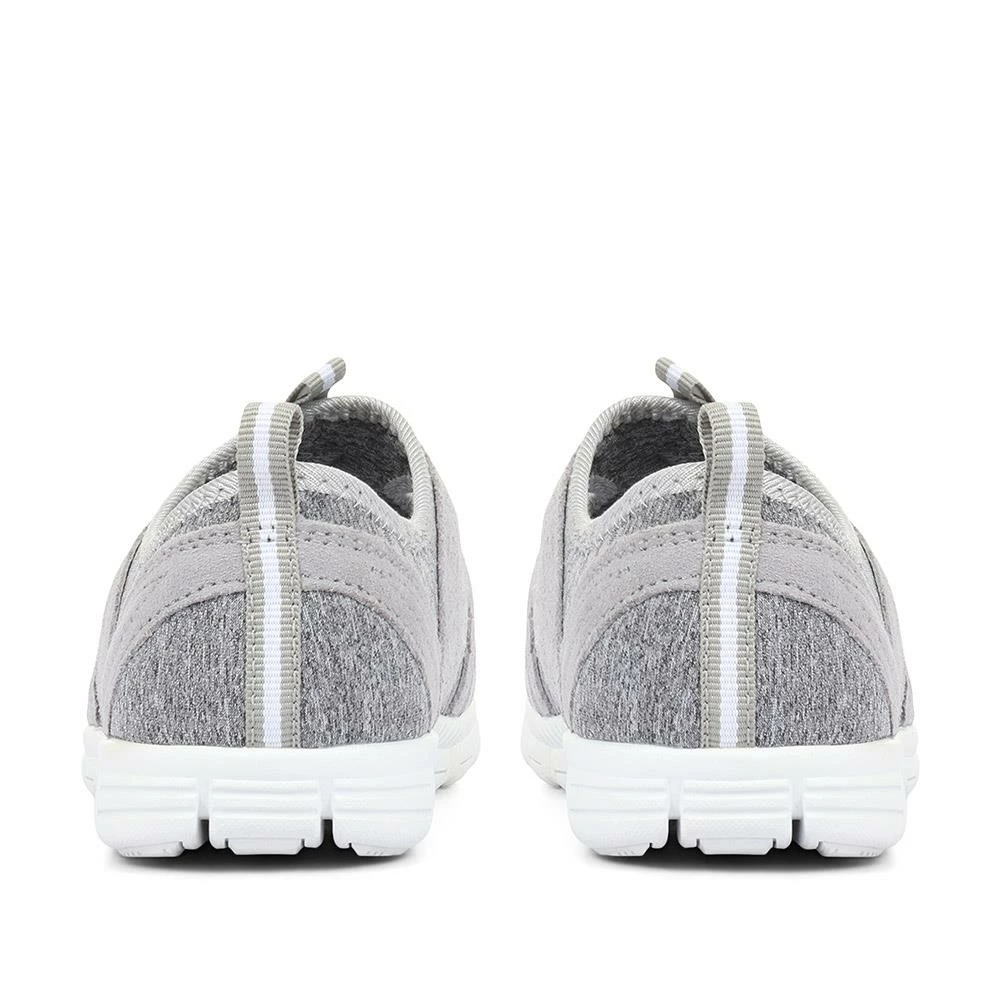 Pavers Wide Fit Slip On Sneakers / 319 644 17 Pavers Wide Fit Slip On Sneakers / 319 644