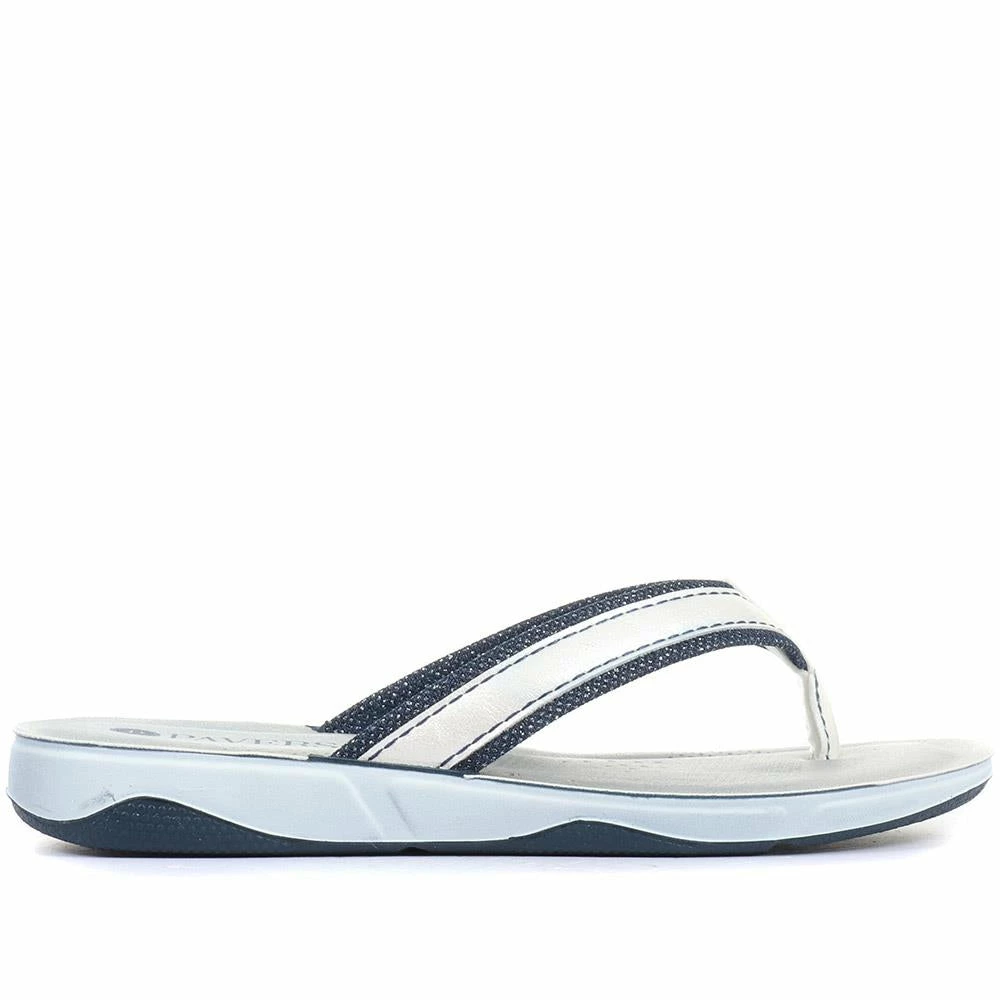 Pavers Toe Post Sandals - INB33009 / 319 760 4 Pavers Toe Post Sandals - INB33009 / 319 760