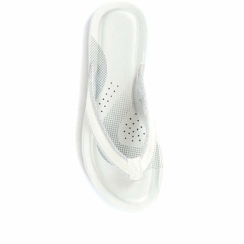 Pavers Toe Post Sandals - INB33009 / 319 760 10 Pavers Toe Post Sandals - INB33009 / 319 760