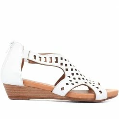 Pavers Women's Leather Sandals - ZYN33007 / 320 110