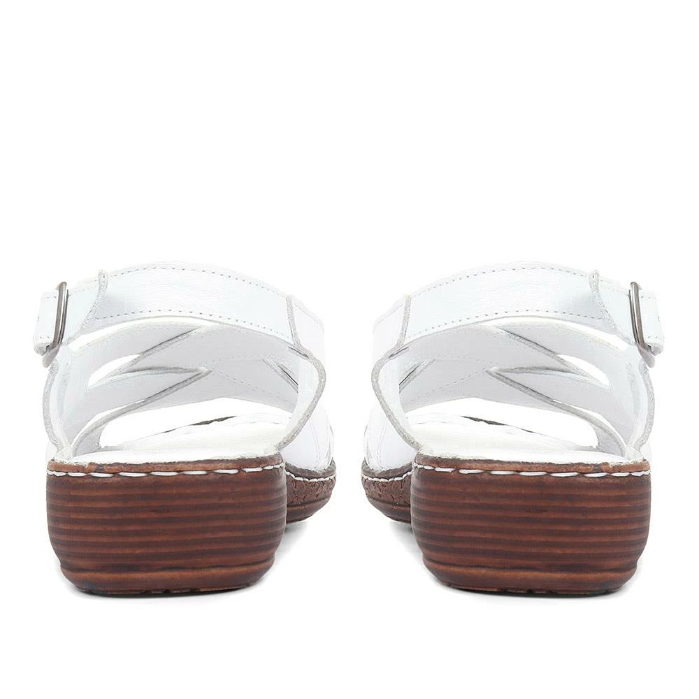 Pavers Ladies White Leather Summer Sandals - LUCK33023 / 320 590 / 320 590 24 Pavers Ladies White Leather Summer Sandals - LUCK33023 / 320 590 / 320 590